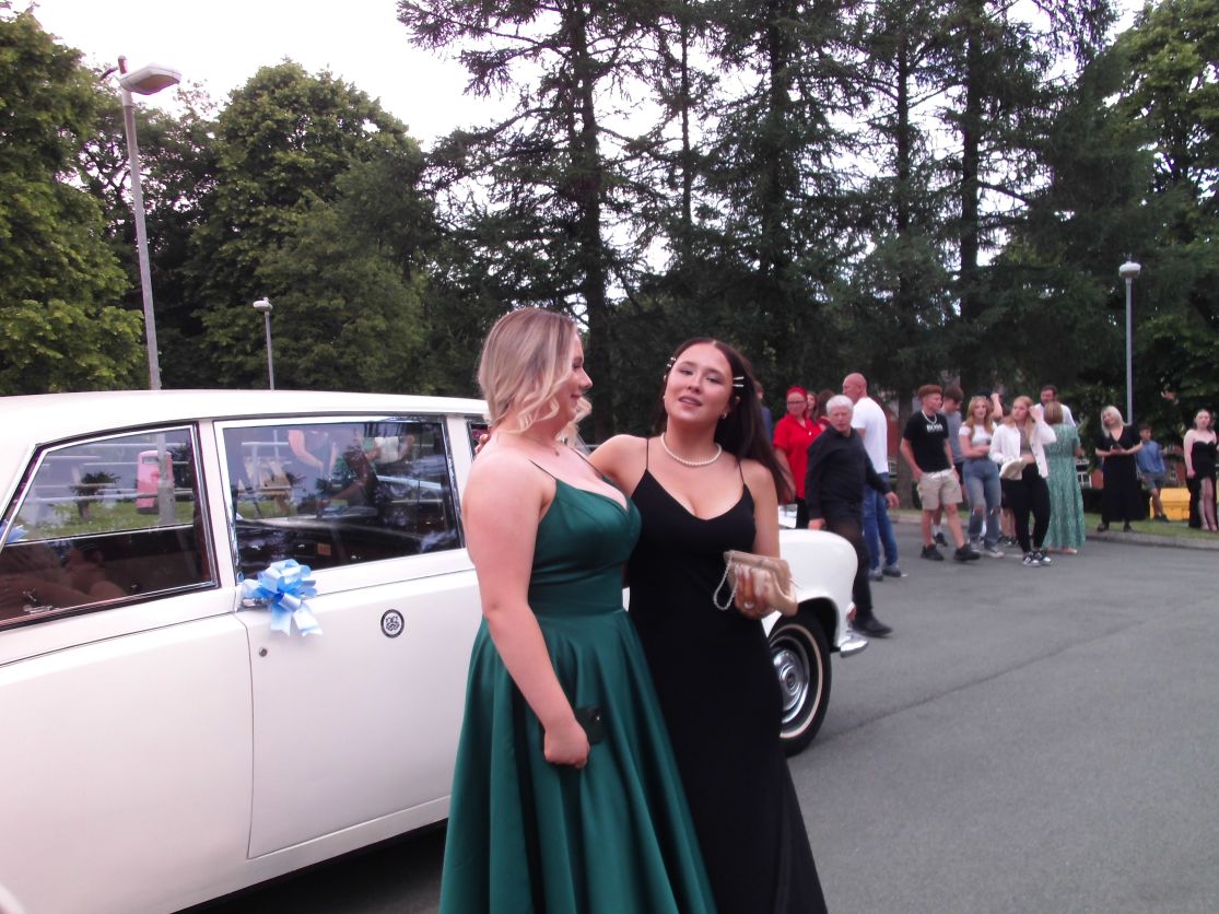prom-23-PICT0077-1-11