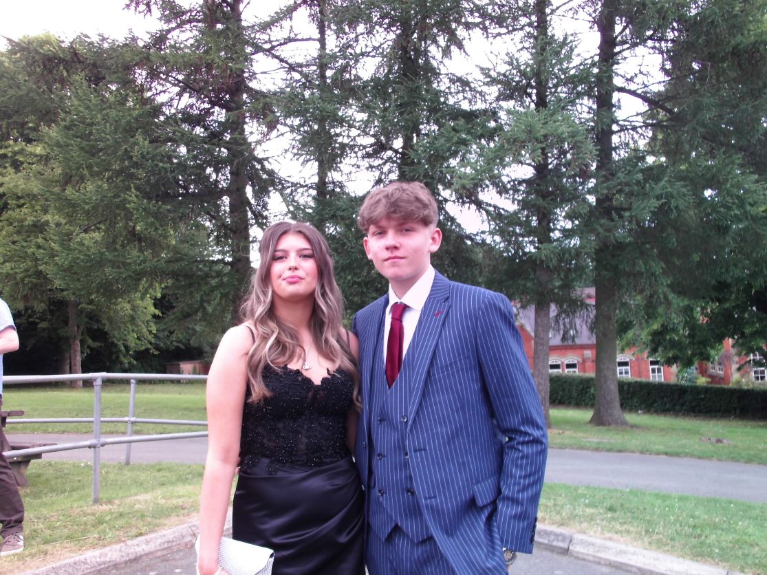 prom-23-PICT0077-1-13