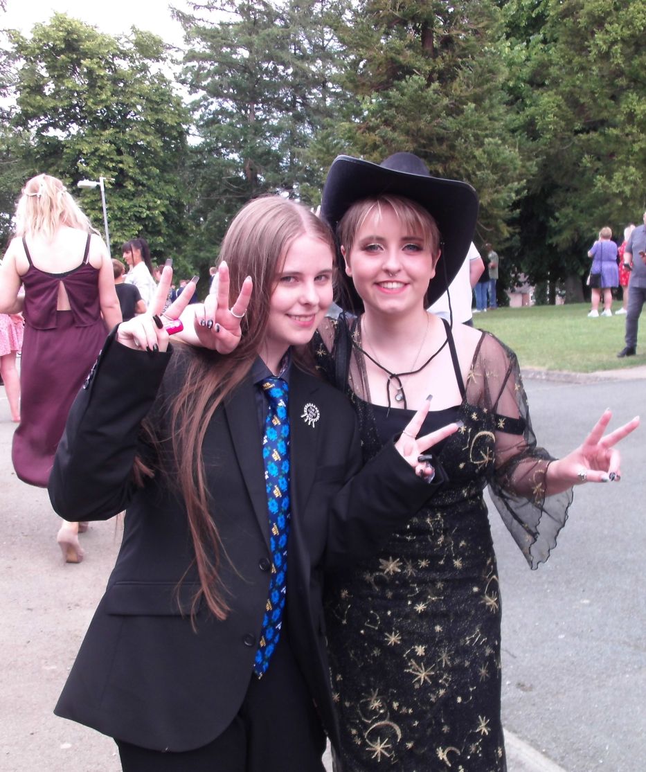 prom-23-PICT0077-1-24