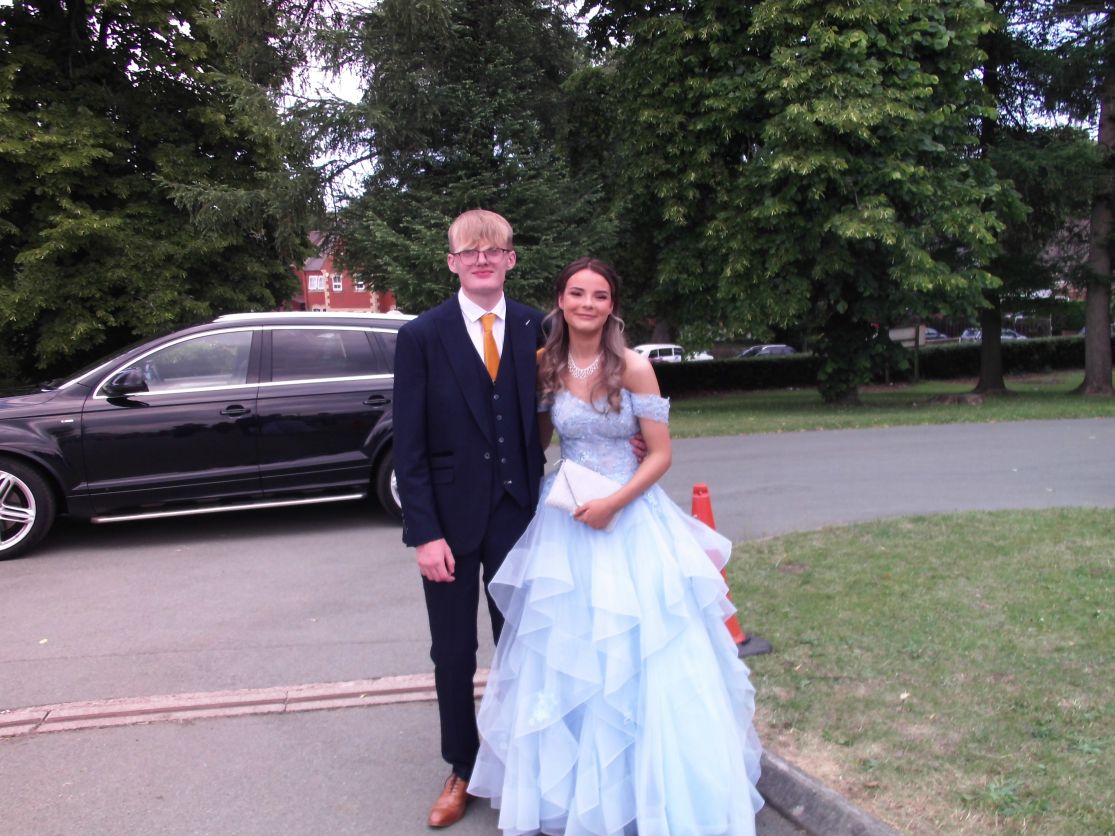 prom-23-PICT0077-1-29